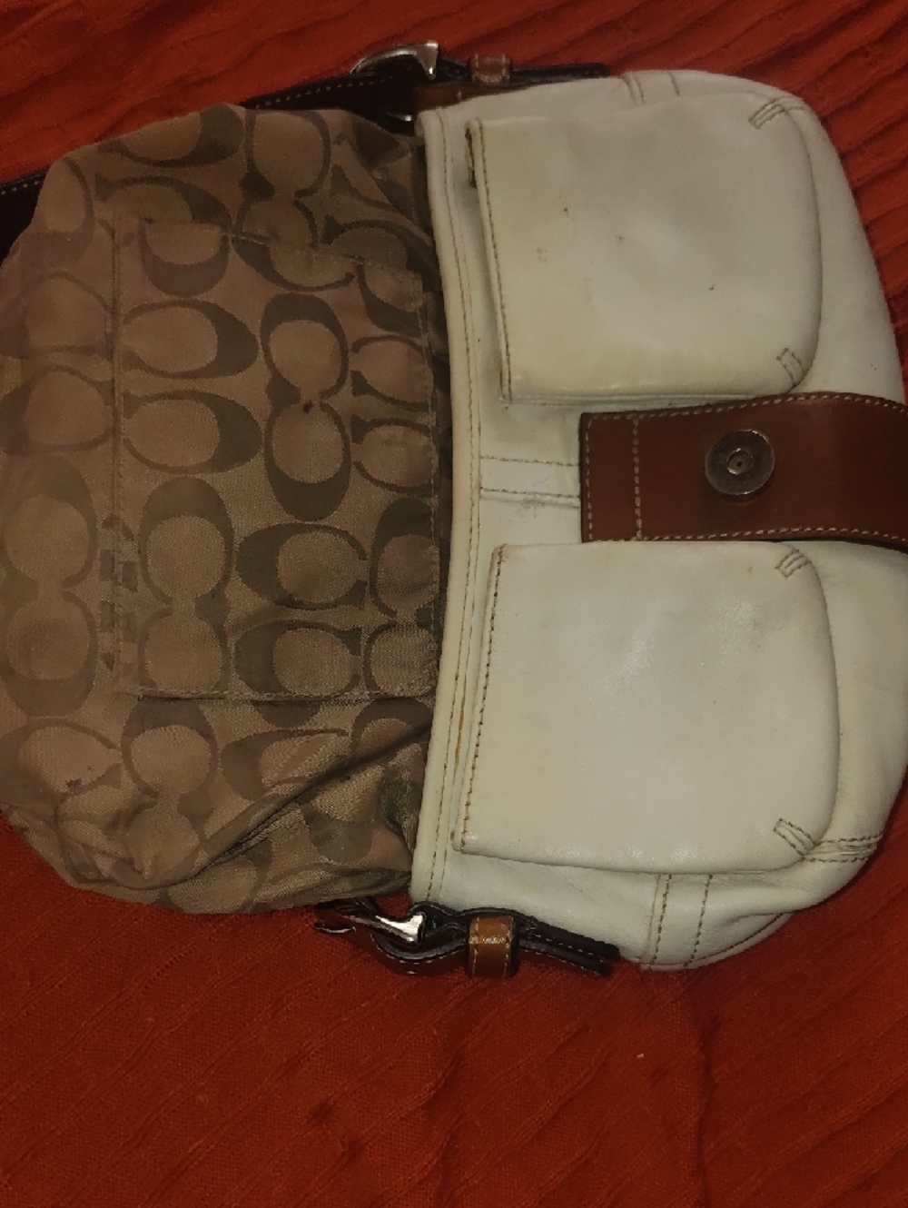 Coach White Leather Shoulder Bag with Brown Trim - Picture 8 of 8